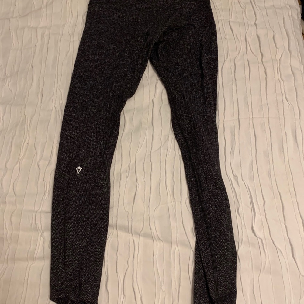 patterned Iviva leggings